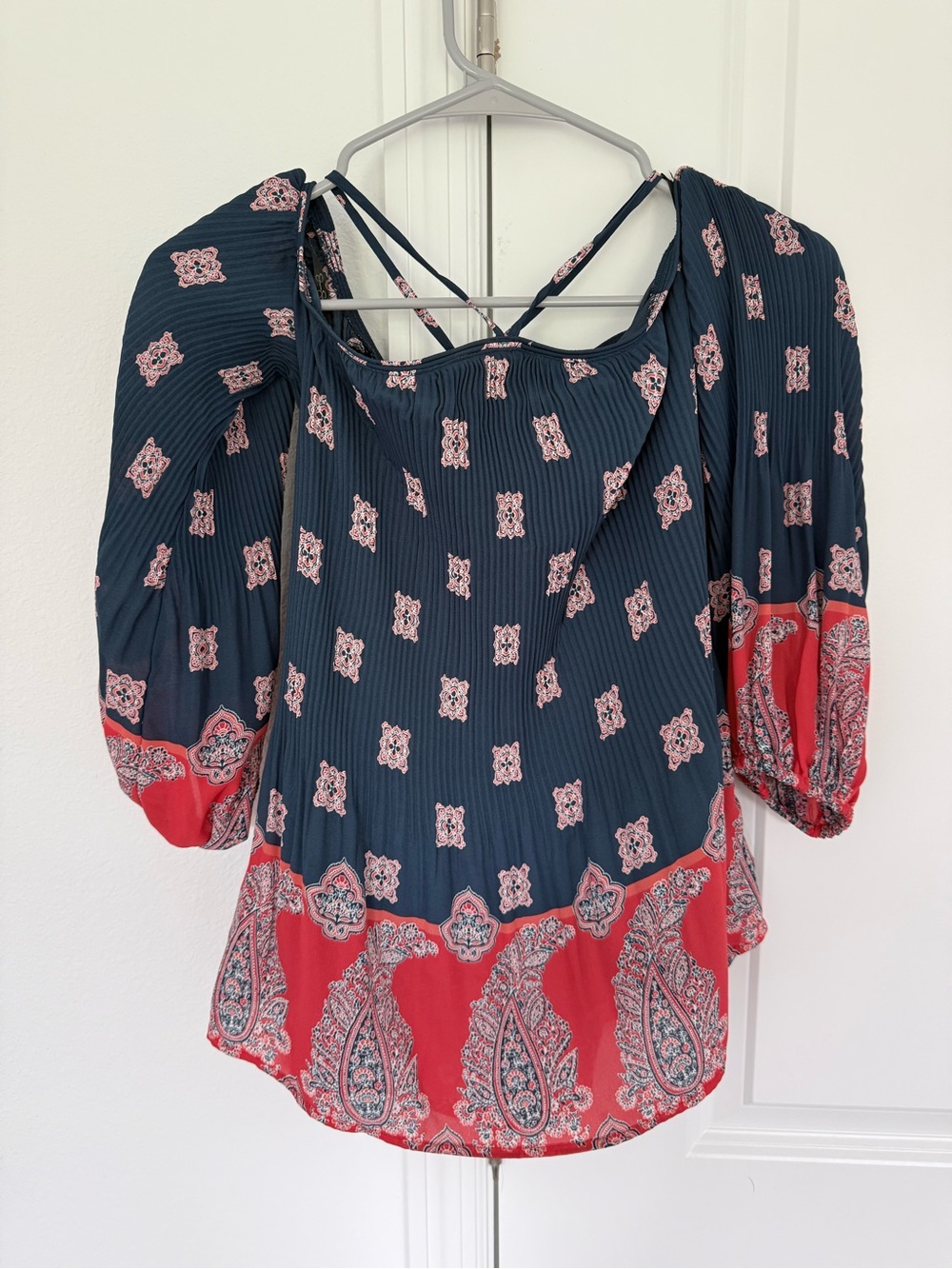 Jessica Simpson Navy and Red Paisley Border Peasant Top